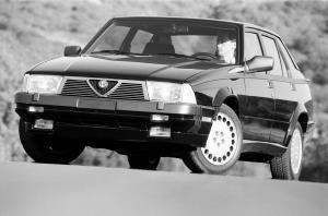 Alfa Romeo Milano Verde 1987 года 